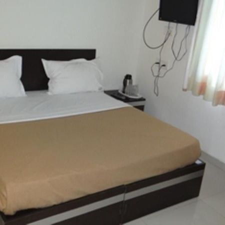 Linear Inn Indore Exterior photo